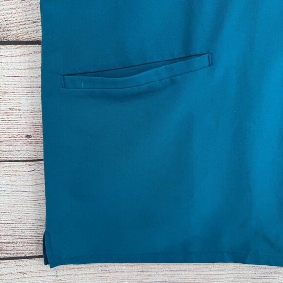 Figs‎ Casma Three Pocket Scrub Top Women's Size XL Pacific Blue - Picture 5 of 11